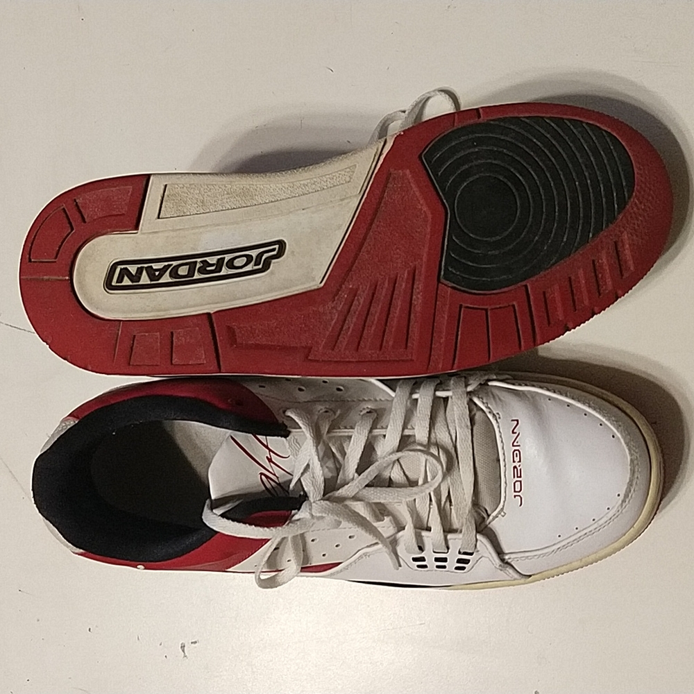 Jordan Shoes - Picture 2 of 6